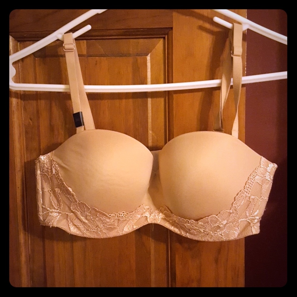 Victoria's Secret Body By Victoria Bra